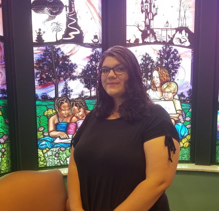 The Pulaski County Public Library would like to Introduce Presley Adams as your new Children's Librarian.  Presley has 10 years of experience working in our Library system and has done an outstanding job working with citizens of Pulaski County.  We are especially proud of the work Presley has done in our Children's Department of the Library. Presley is very dedicated to the children in our community and how important it is that they develop a passion for reading.  Thank you for all your hard work, Presley!